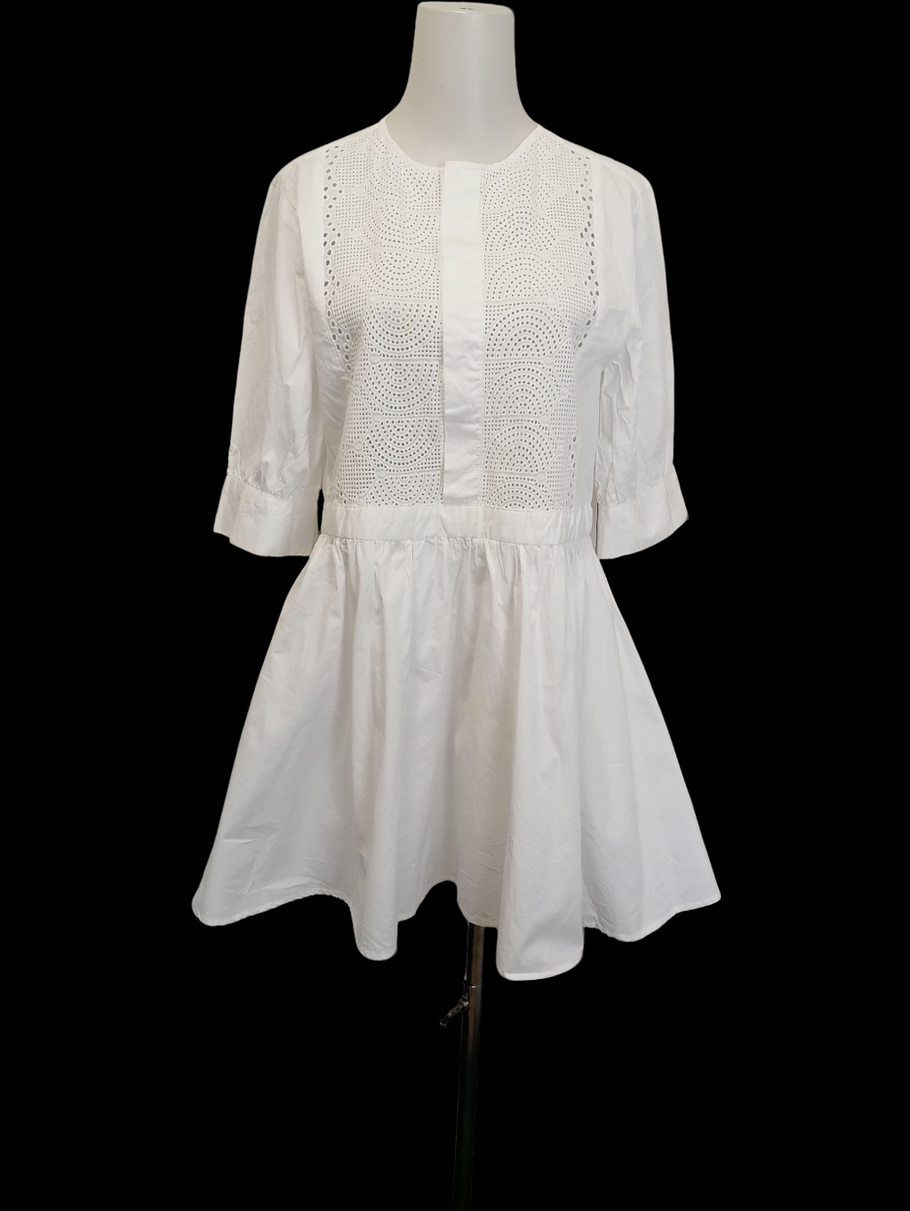 🙊🙊 White Eyelet Babydoll Dress